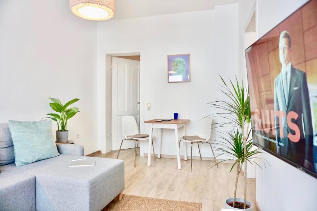 Neu I Moderne Zentrale Wohnung I Netflix I 4 Gaeste Andernach Eksteriør billede