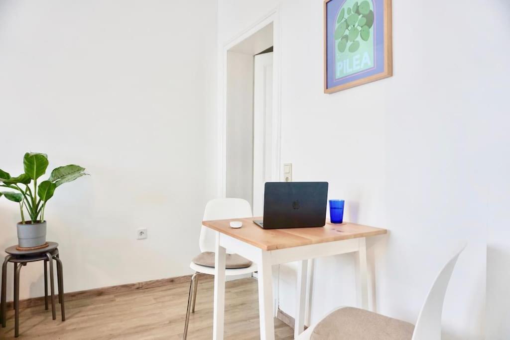 Neu I Moderne Zentrale Wohnung I Netflix I 4 Gaeste Andernach Eksteriør billede